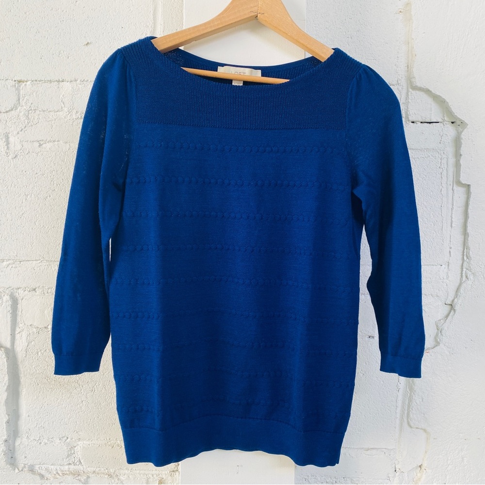 LOFT Textured Cobalt Blue Pullover Sweater with Swiss Dot Detail (size M)